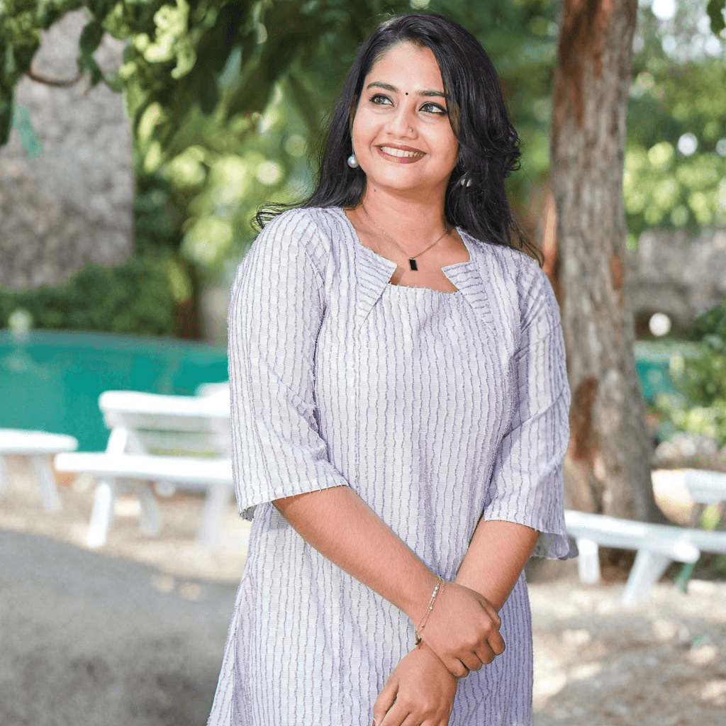 LEAVDER LINER KURTI ( A LINE )