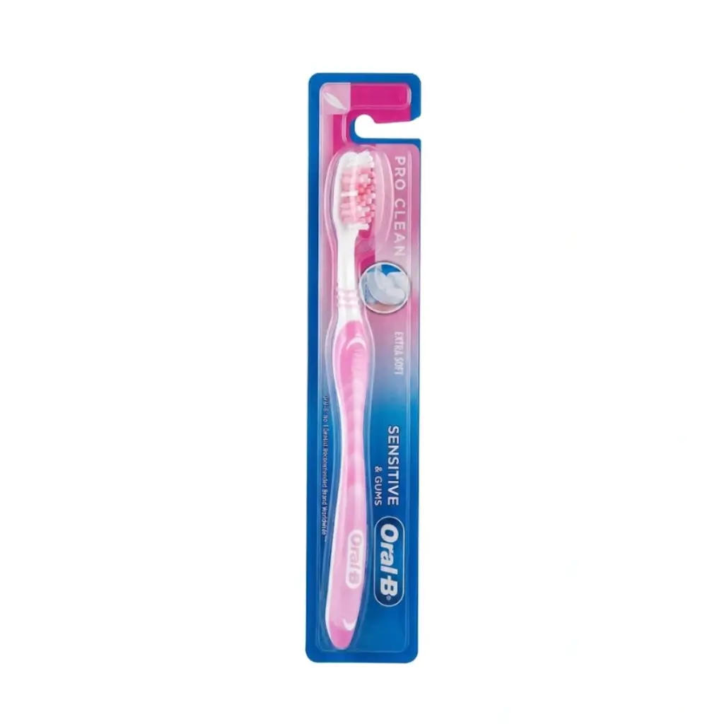 ORAL B SENSITIVE & GUMS EXTRA SOFT PRO CLEAN TOOTH BRUSH