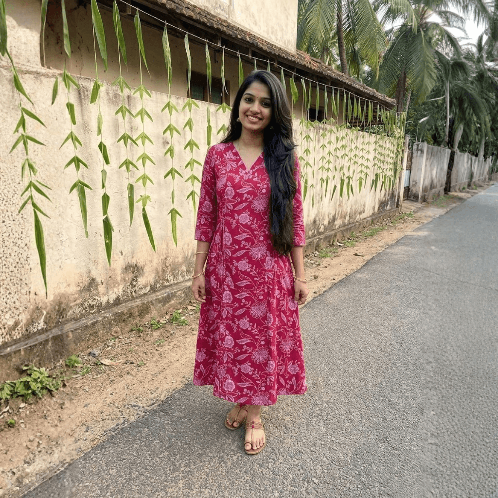 BERRY PINK KURTI ( A line feeding top)