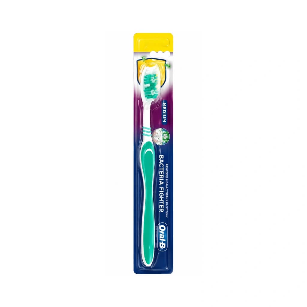 ORAL-B BACTERIA FIGHTER MEDIUM TOOTHBRUSH